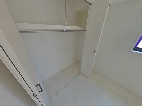 収納　※別部屋の写真です