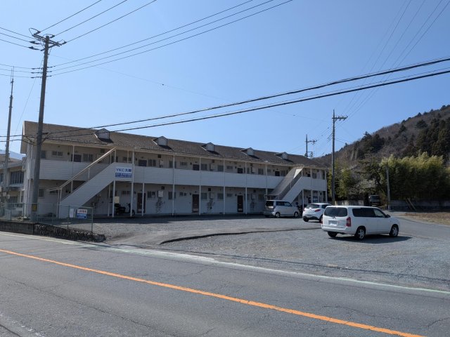 建物外観　大規模修繕を予定しております。