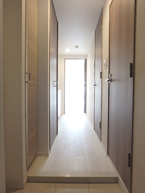 玄関　同タイプ別部屋写真