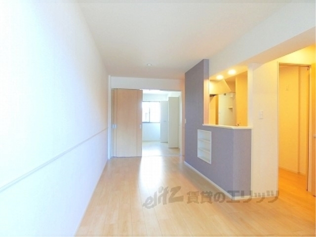 居室・リビング　リビング