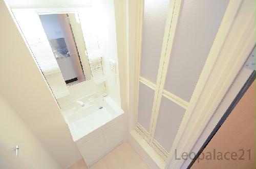 洗面設備　同シリーズの類似となります。現況を優先致します。