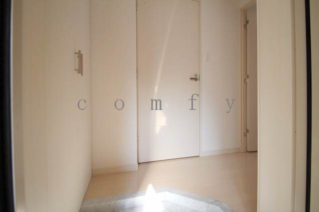 玄関　玄関から