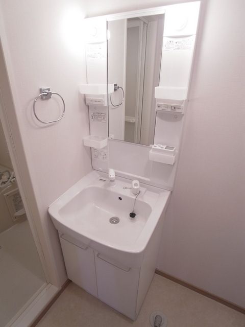 洗面設備　★便利なシャンプードレッサー独立洗面所★※別のお部屋の参考…