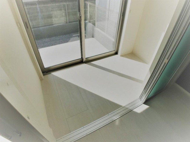 バルコニー　図面と現状に相違がある場合には現状を優先