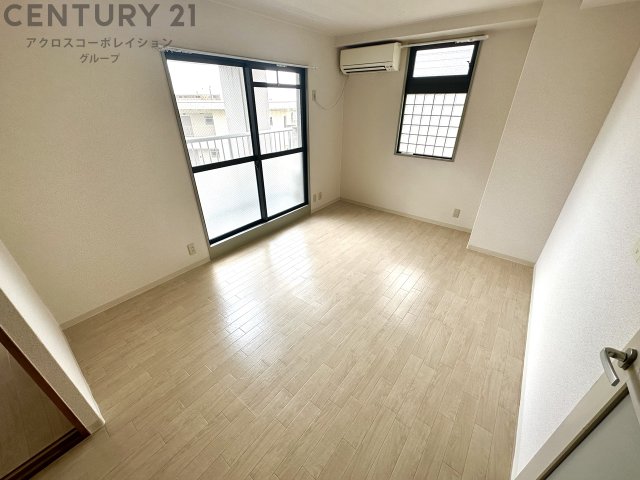 居室・リビング　エアコン付きで初期費用を抑えたい方にもおすすめです。