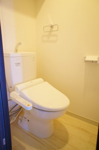 トイレ　落ち着いたトイレです