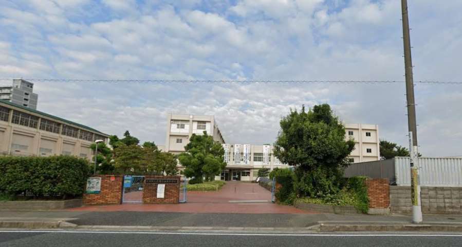 高校・高専　尼崎小田高等学校（高校・高専）まで340m