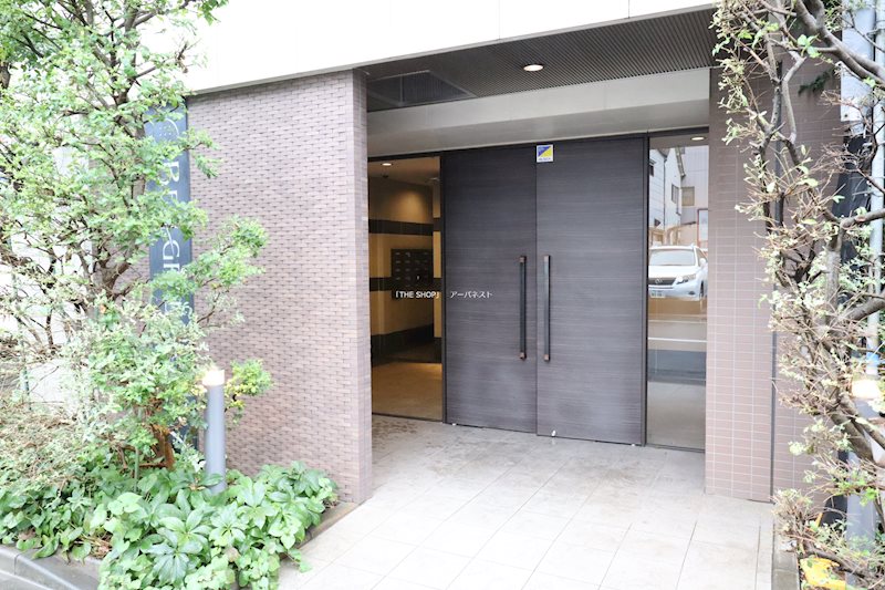 エントランス　設備も充実