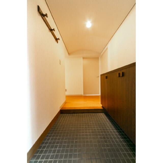 玄関　※写真は同タイプ住戸です。