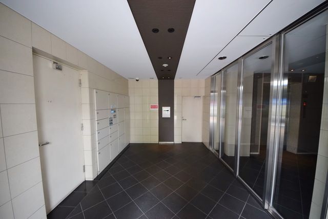 エントランス　パークキューブ八丁堀