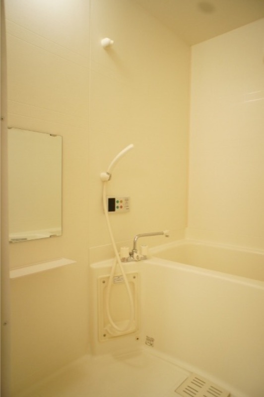 バス・シャワールーム　図面と現状に相違がある場合には現状を優先