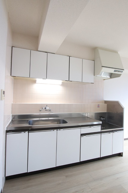 キッチン　作業スペースも広いキッチン♪