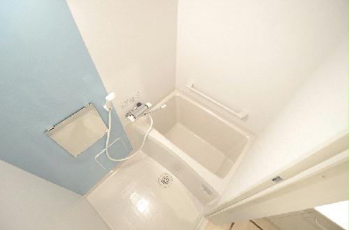 バス・シャワールーム　設備・仕様は号室により異なる為、現況を優先致します。