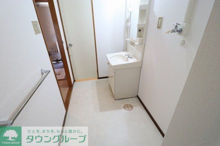 洗面設備　※別号室参考写真です