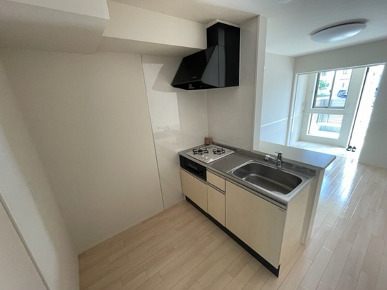 キッチン　※別部屋の写真です