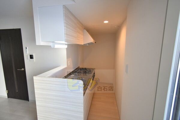 キッチン　人気の対面式システムキッチンです♪