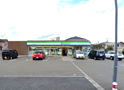 コンビニ　ファミリーマート 相模原原宿五丁目店（コンビニ）まで725m