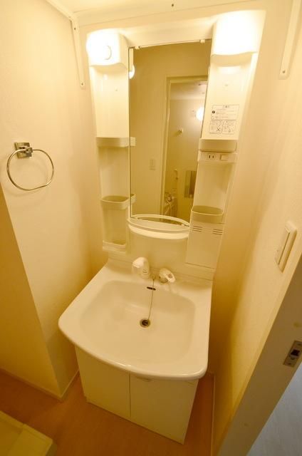 洗面設備　別室イメージです