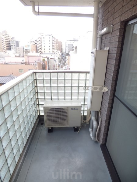 バルコニー　東向きバルコニー