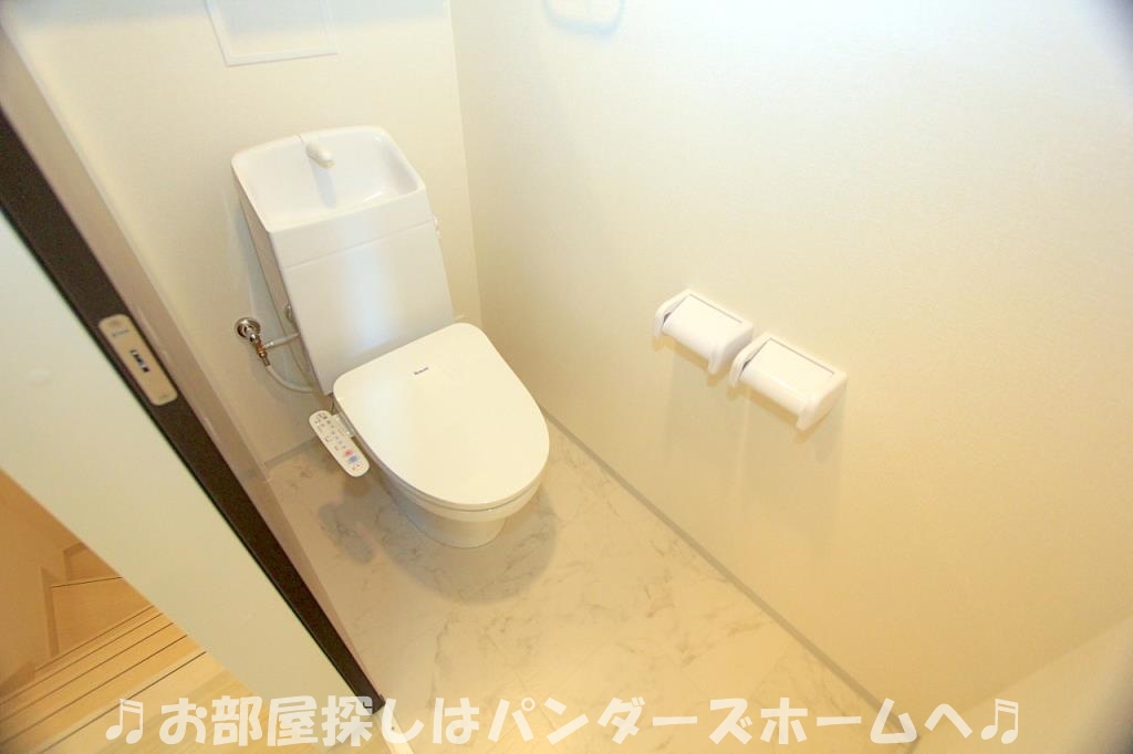 ロイヤルサージュのトイレ写真