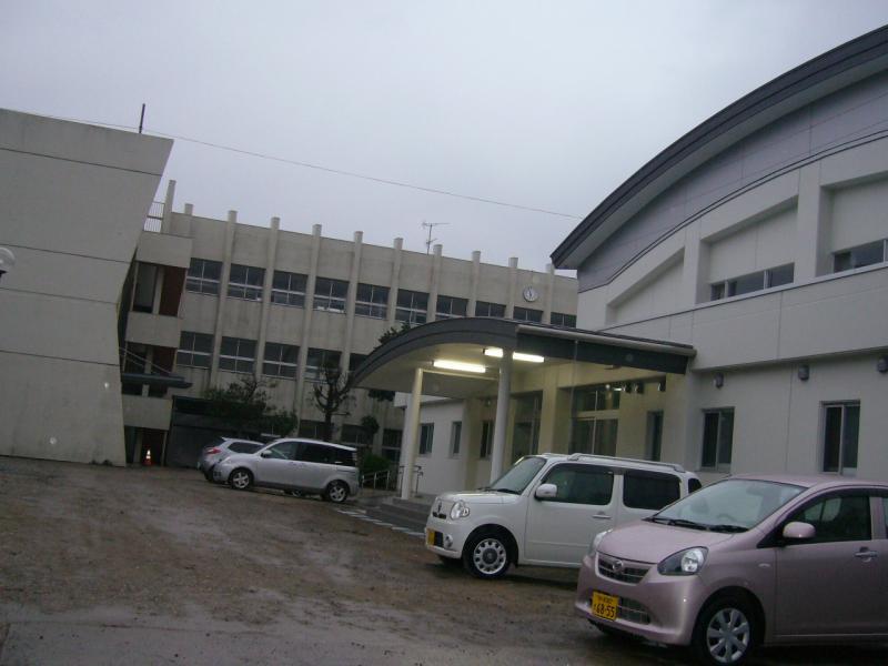 小学校　木更津市立清見台小学校（小学校）まで871m