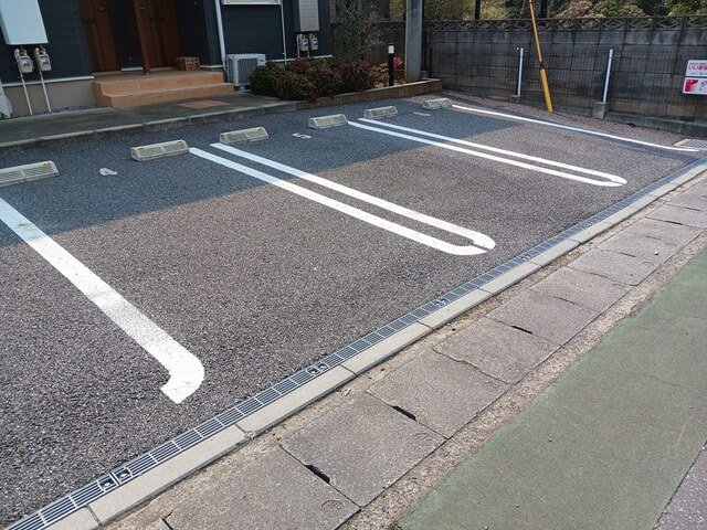 駐車場　カースペースがあります