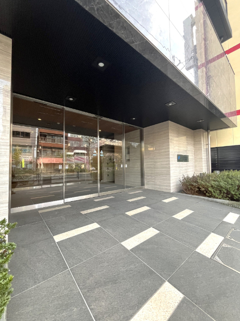 エントランス　アプローチ