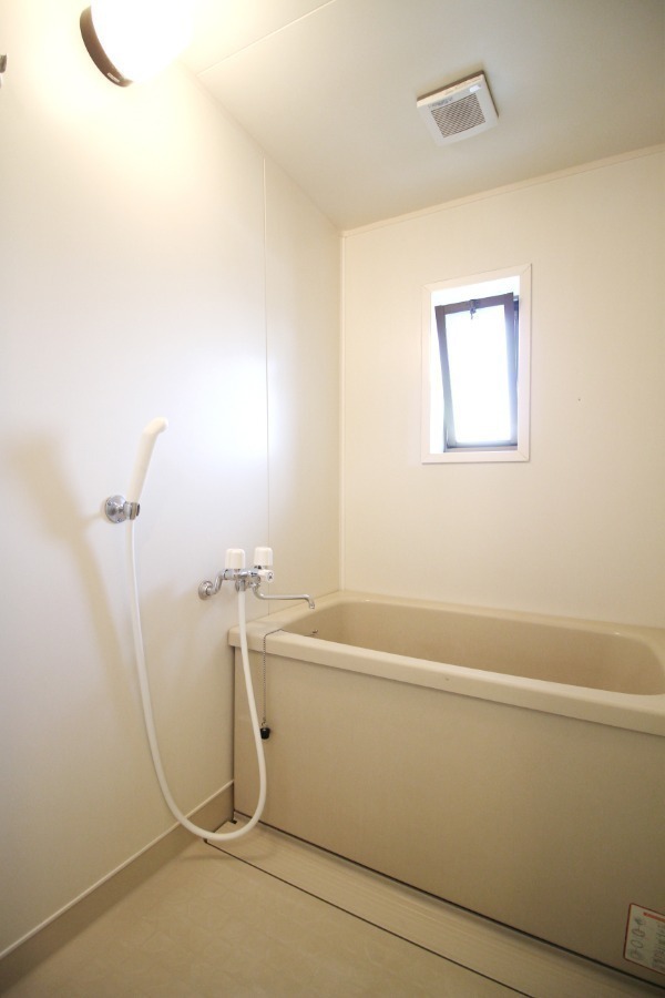 バス・シャワールーム　お風呂