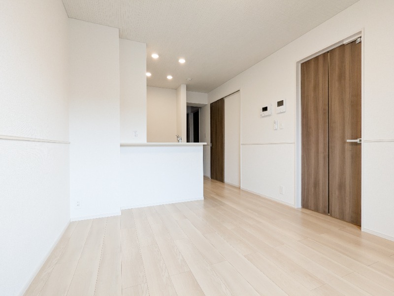 居室・リビング　図面と現状に相違がある場合には現状を優先