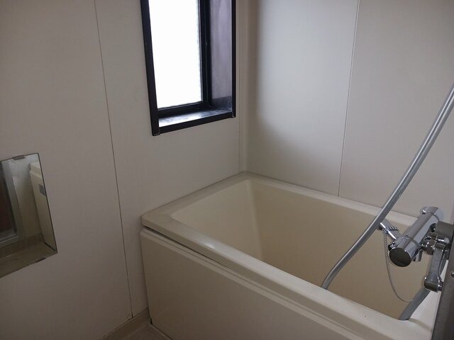 バス・シャワールーム　きれいなお風呂です