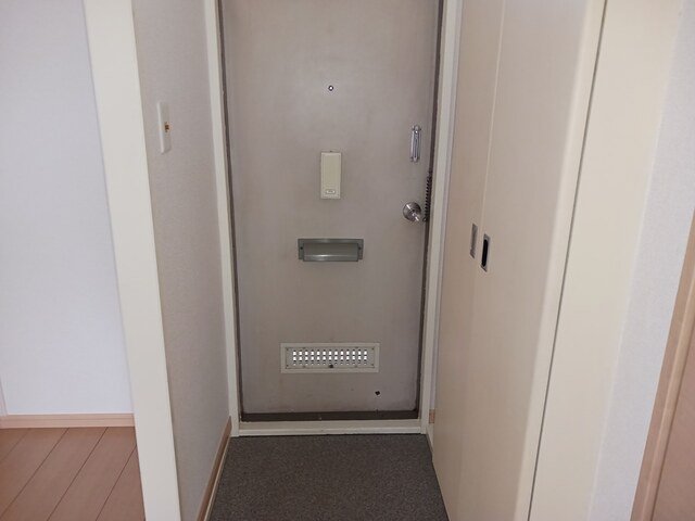 玄関　シンプルで使いやすい玄関です