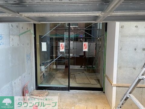 エントランス　エントランス