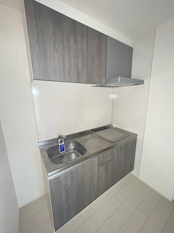 キッチン　コンパクトなキッチンで掃除もラクラク