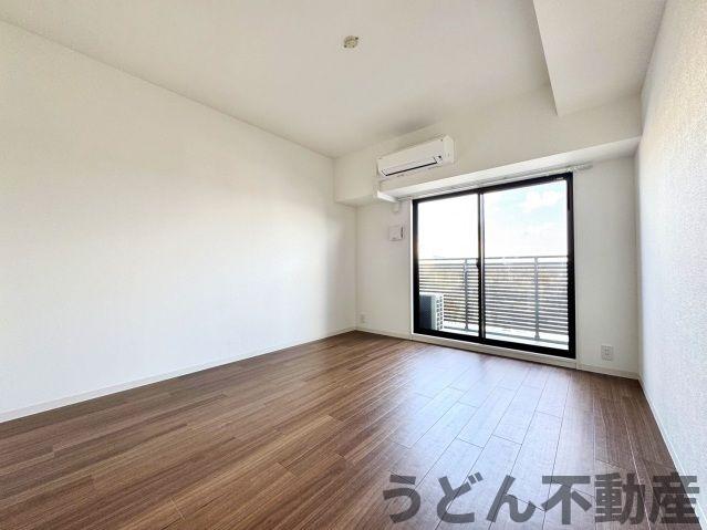 居室・リビング　うどん県のお部屋探しはうどん不動産へ うどんちゃんとLINE