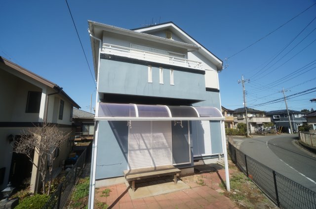 建物外観　水曜日、営業時間外もご相談ください！