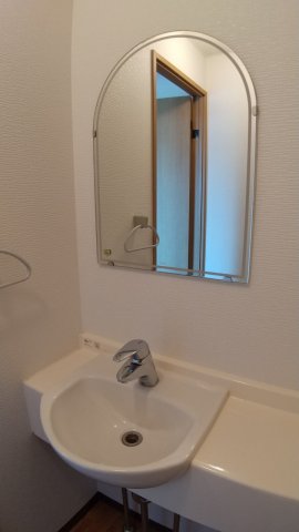 洗面設備　洗面台付き！