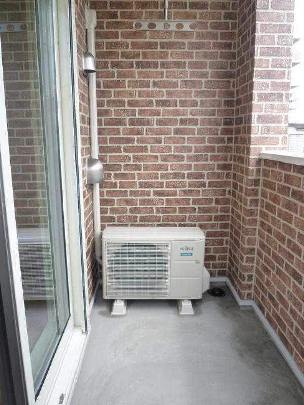 バルコニー　図面と現状に相違がある場合には現状を優先