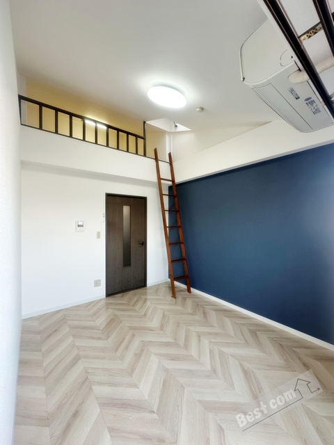 居室・リビング　全室照明付きです♪