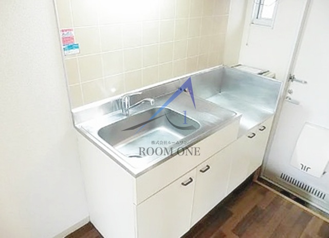 キッチン　キッチンです。