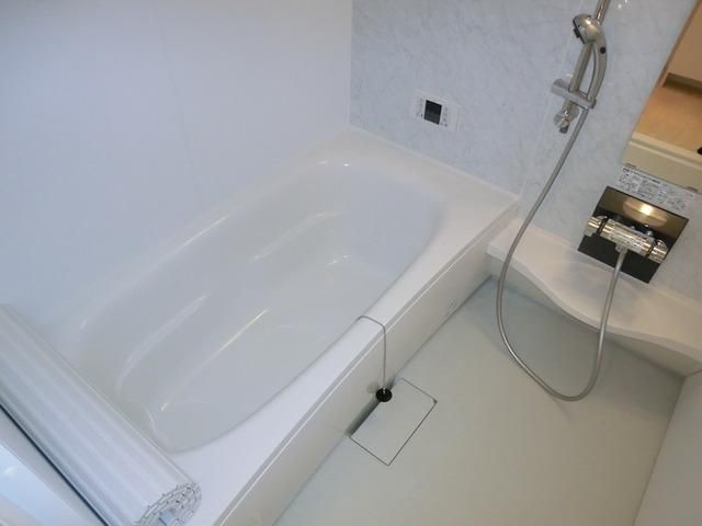 バス・シャワールーム　１坪追焚浴室　浴室乾燥付