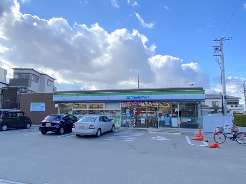 コンビニ　ファミリーマート 堺金岡店（コンビニ）まで306m