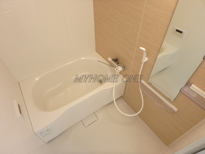 バス・シャワールーム　追焚バス