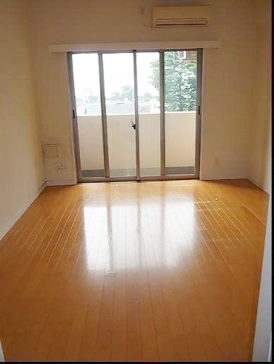 居室・リビング　お部屋探しは株式会社　タウンハウジング　までお気軽にお問合…