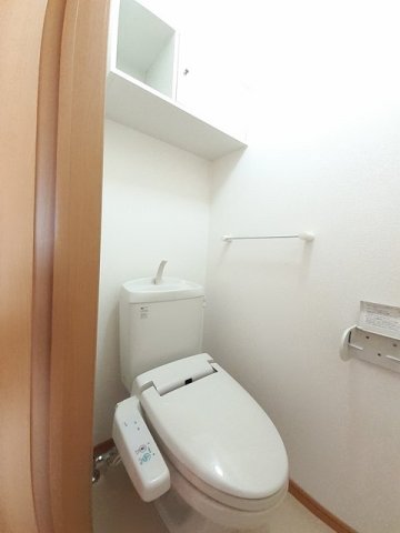 トイレ　ゆったりとした空間のトイレです