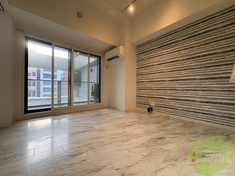 居室・リビング　広くてキレイなお部屋が広がっていて、充実した生活が送れそう。