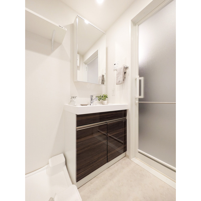 洗面設備　忙しい朝には欠かせない洗面所です