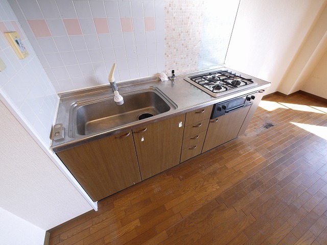 キッチン　キッチンでお料理をお楽しみください