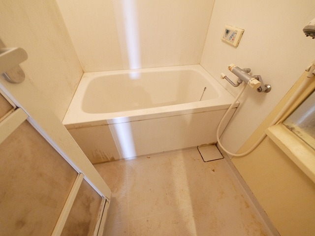 バス・シャワールーム　お風呂で日々の疲れを落としましょう