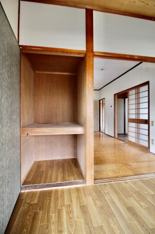 収納　各部屋に収納があります