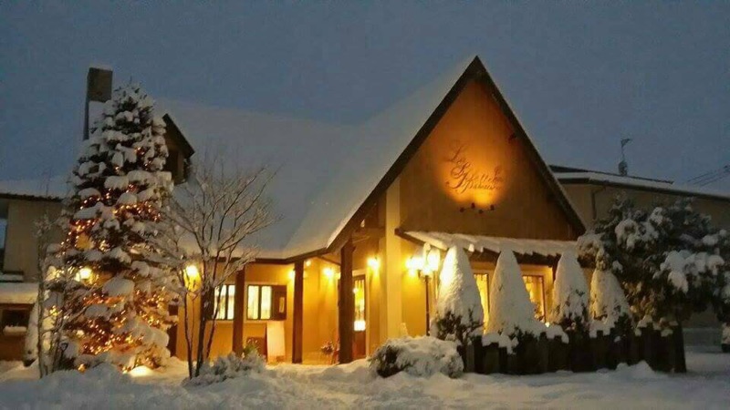 飲食店　ラ・パレット（飲食店）まで322m